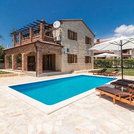 Villa Maja Svetvinčenat Buitenkant foto