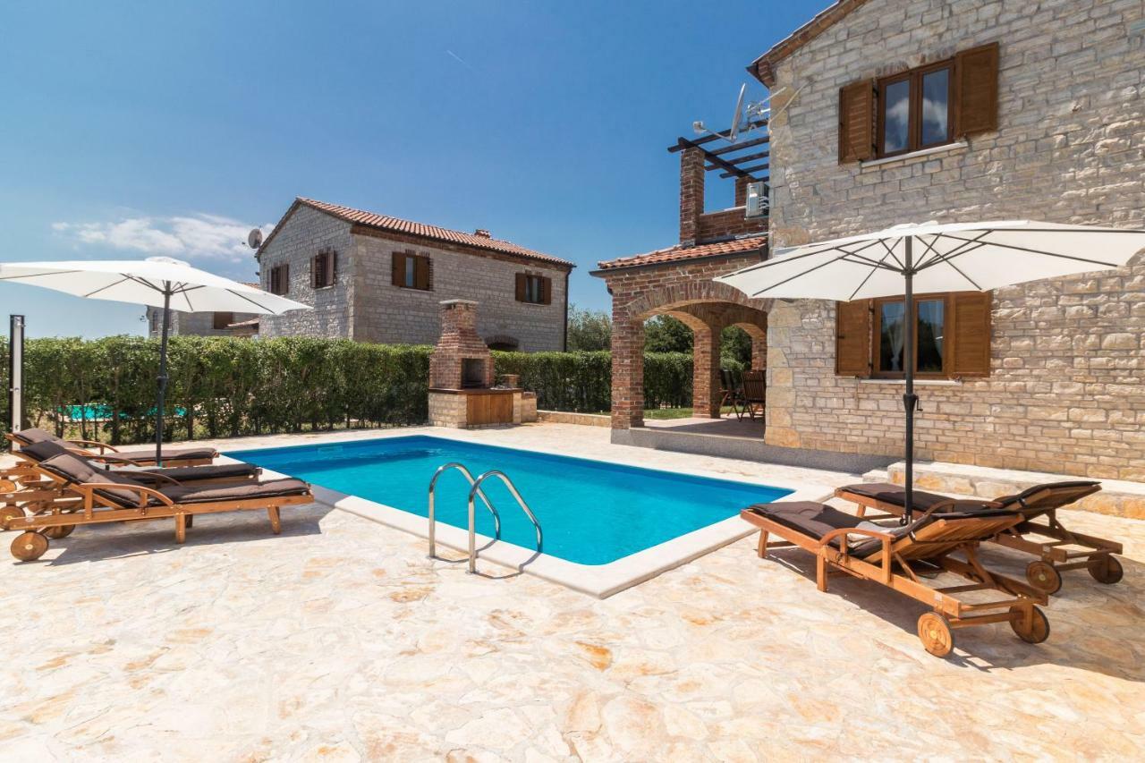 Villa Maja Svetvinčenat Buitenkant foto