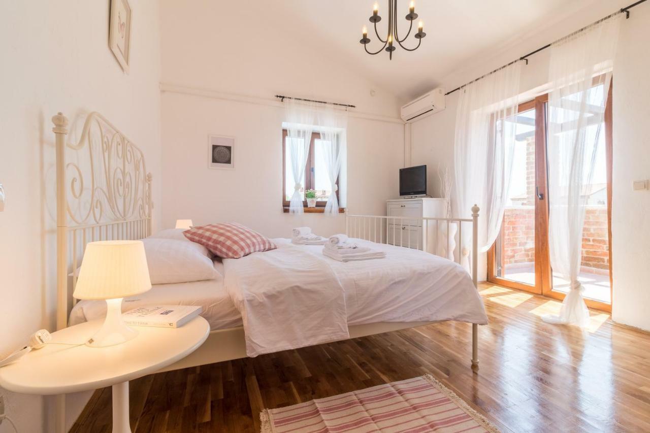 Villa Maja Svetvinčenat Buitenkant foto